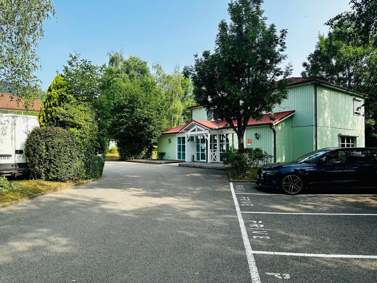 Hotel Жекс Экстерьер фото